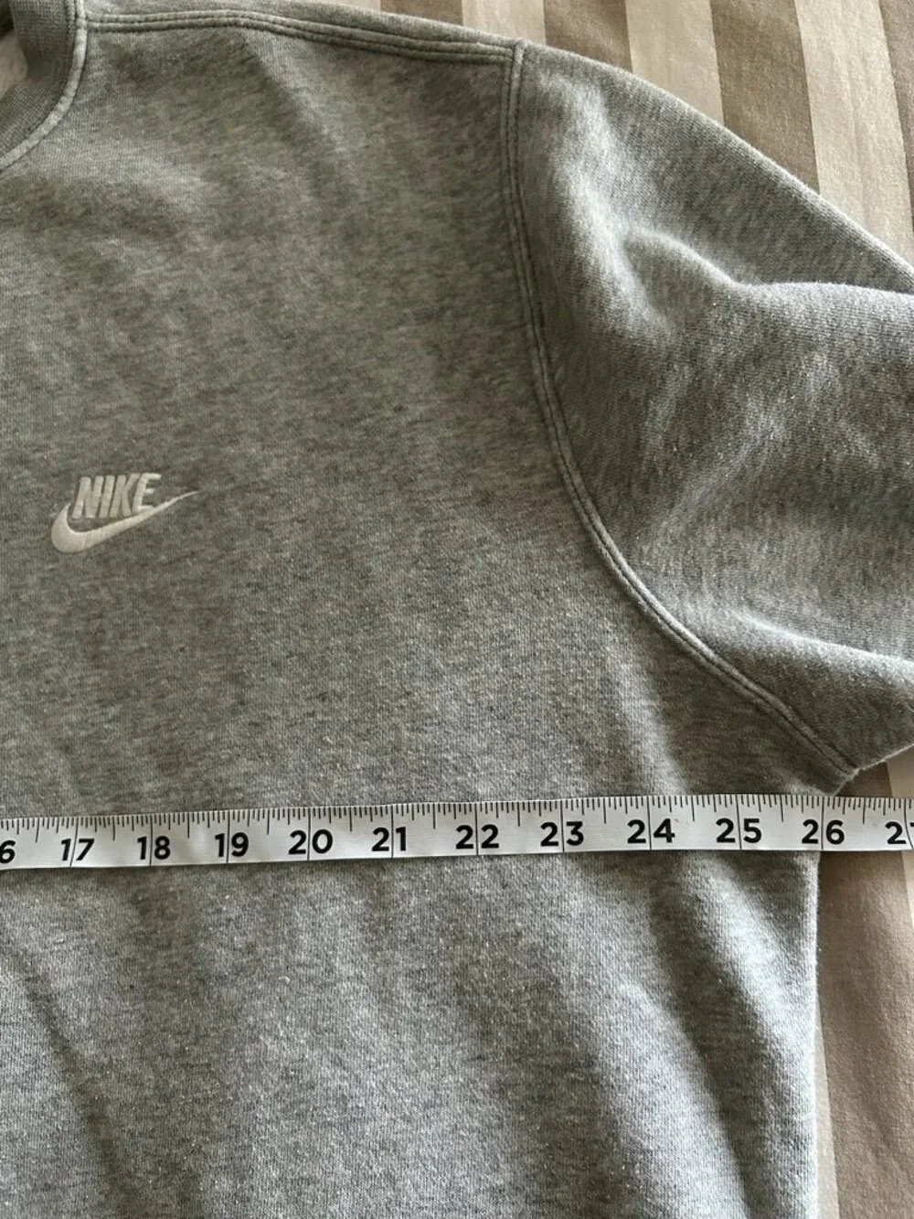 Nike Spell out Gray Crewneck  Size XL